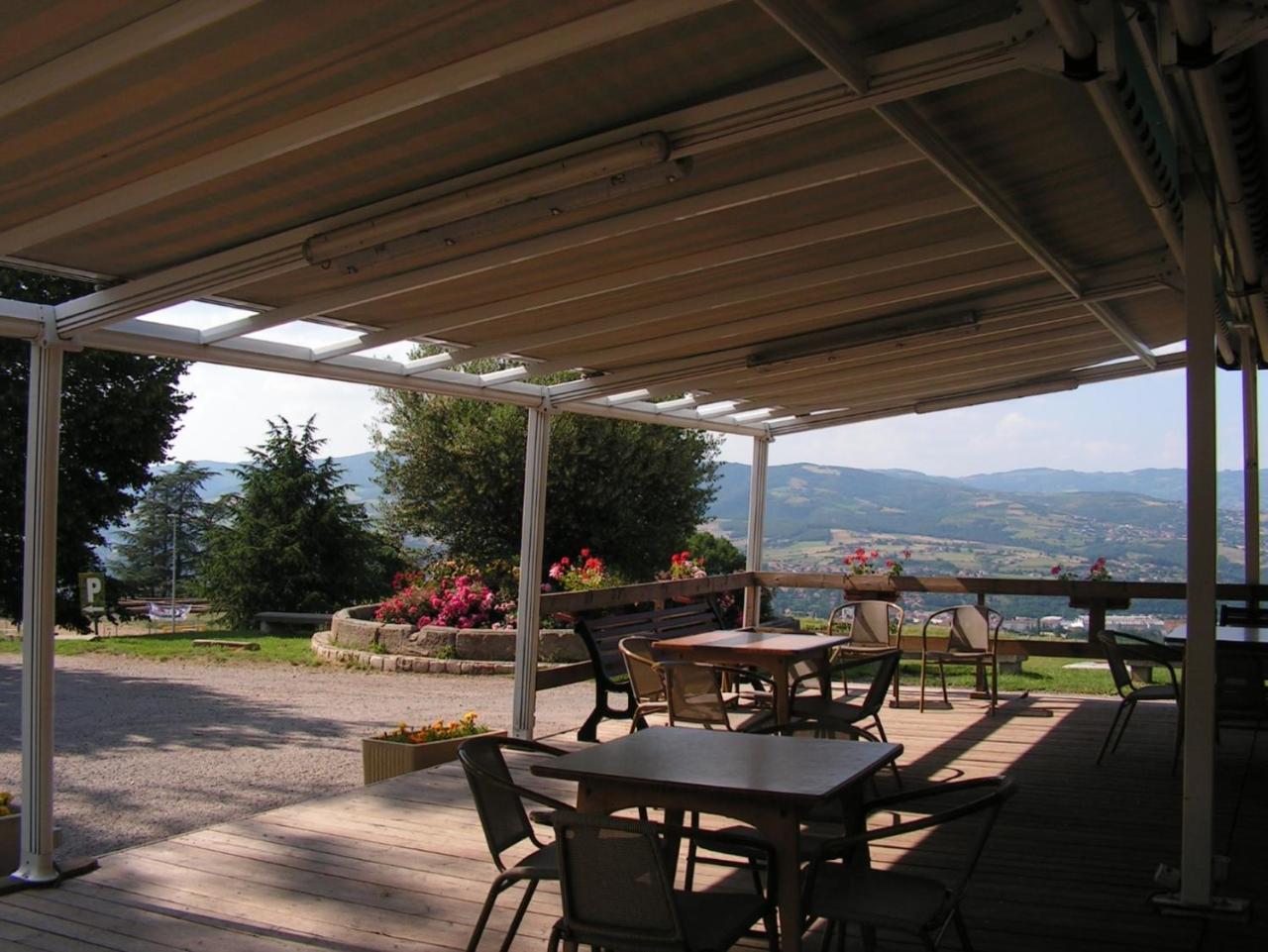 Domaine De La Barolliere Hotel Saint-Paul-en-Jarez Exterior photo